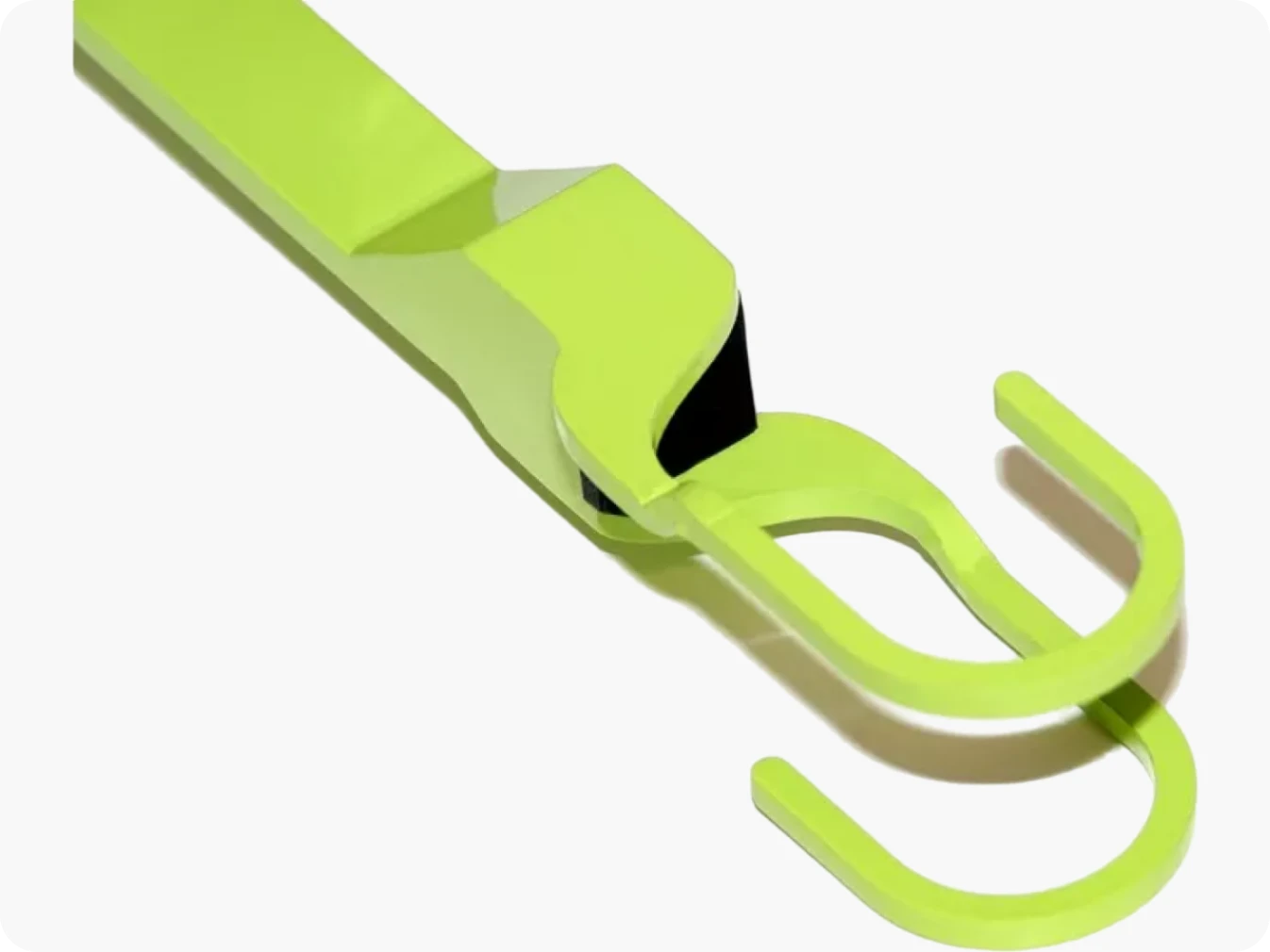 Resolute Gold locking hook detail